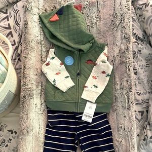 Carter’s 3 Piece Dinosaur Vest Set Size 6 Months